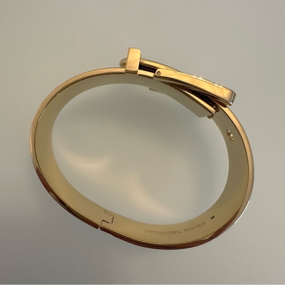 Michael Kors | Statement Gold-Tone Buckle Bangle / Bracelet - Picture 12 of 16